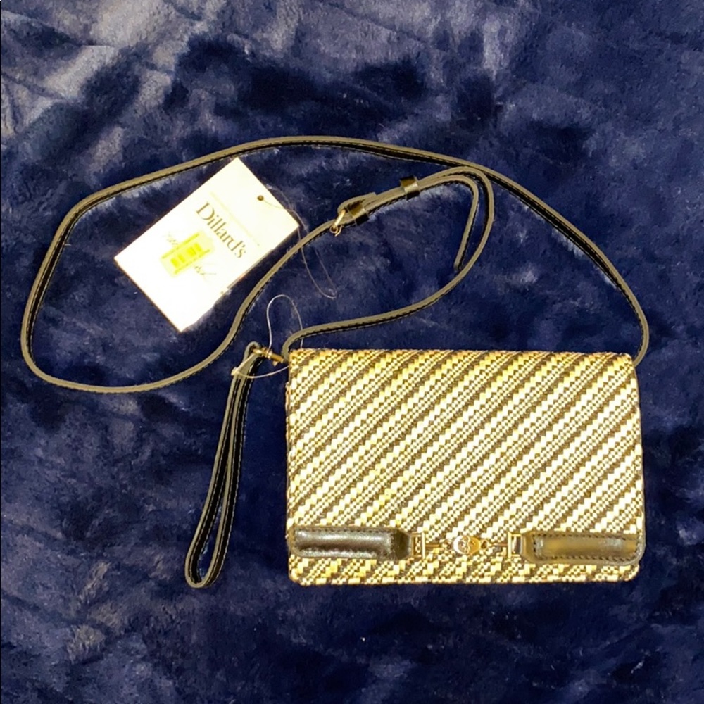 🥳PATRICIA NASH. CROSSBODY/WRISTLET. CREAM & BLACK